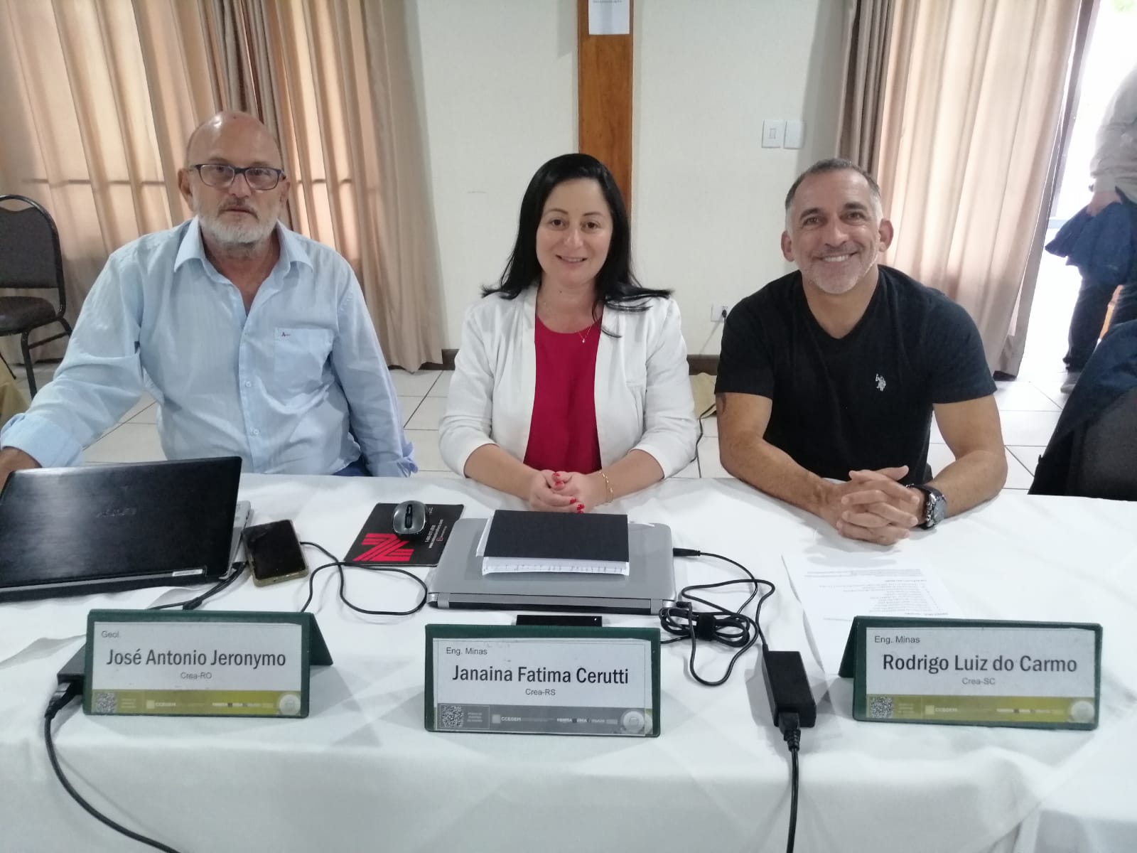Eng. de Minas Janaína Fátima Cerutti Munaretti, coordenadora da Especializada no CREA-RS